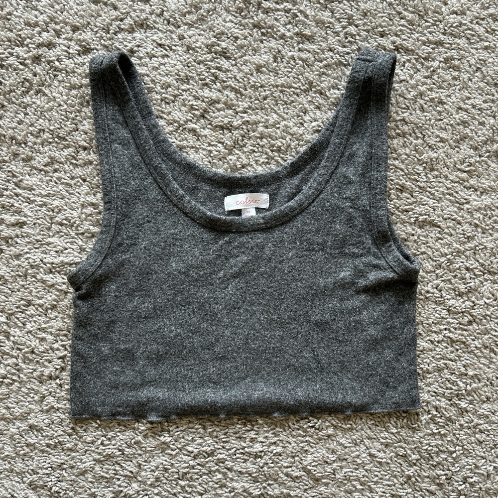 Colsie Gray Fitted Crop Tank Top